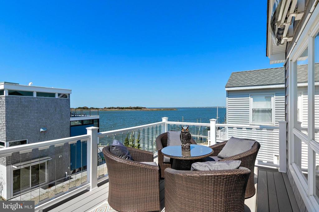 218 W 27TH STREET