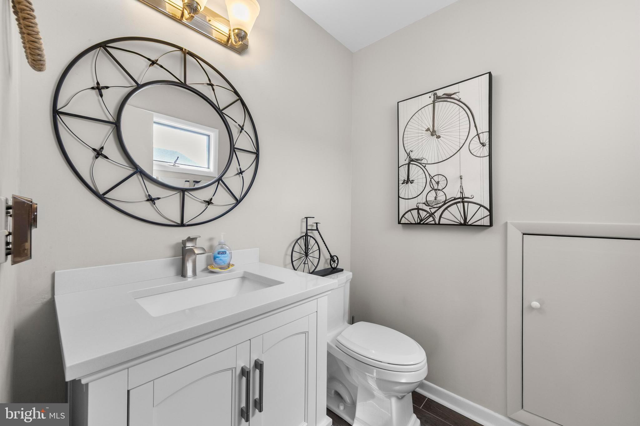 218 W 27TH STREET