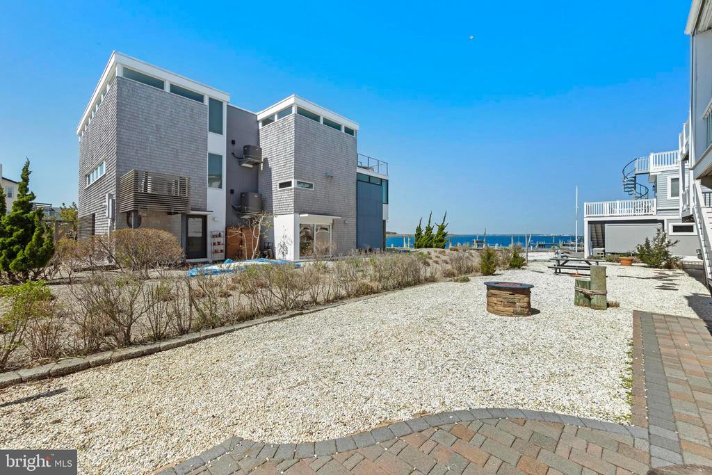 218 W 27TH STREET