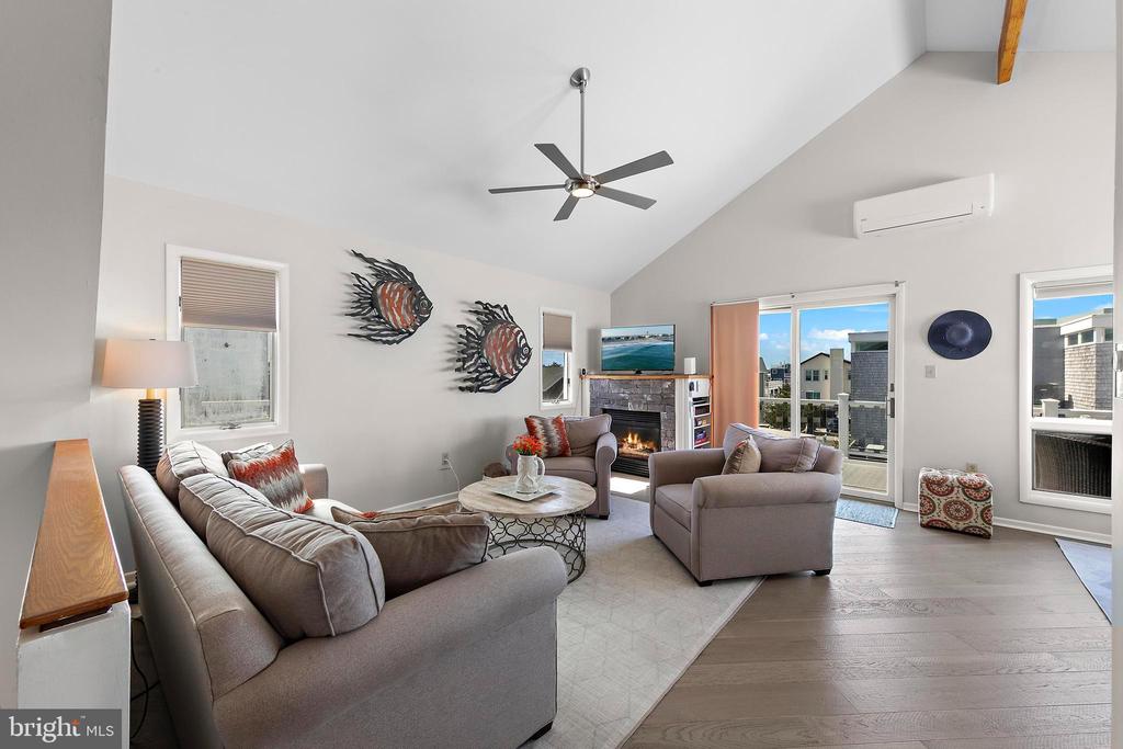 218 W 27TH STREET
