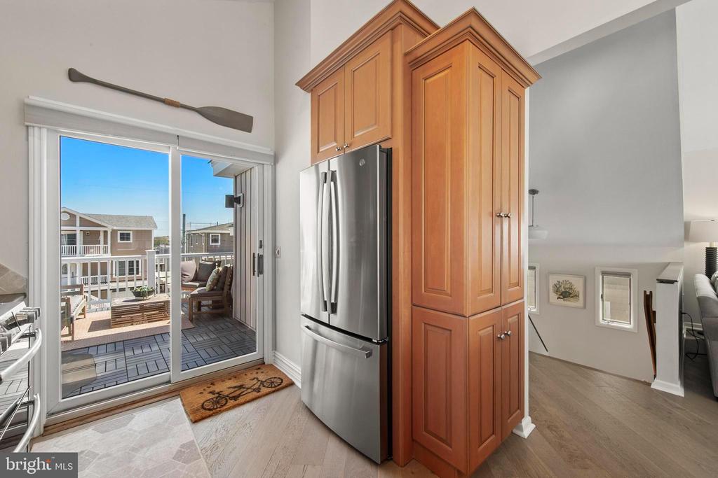 218 W 27TH STREET