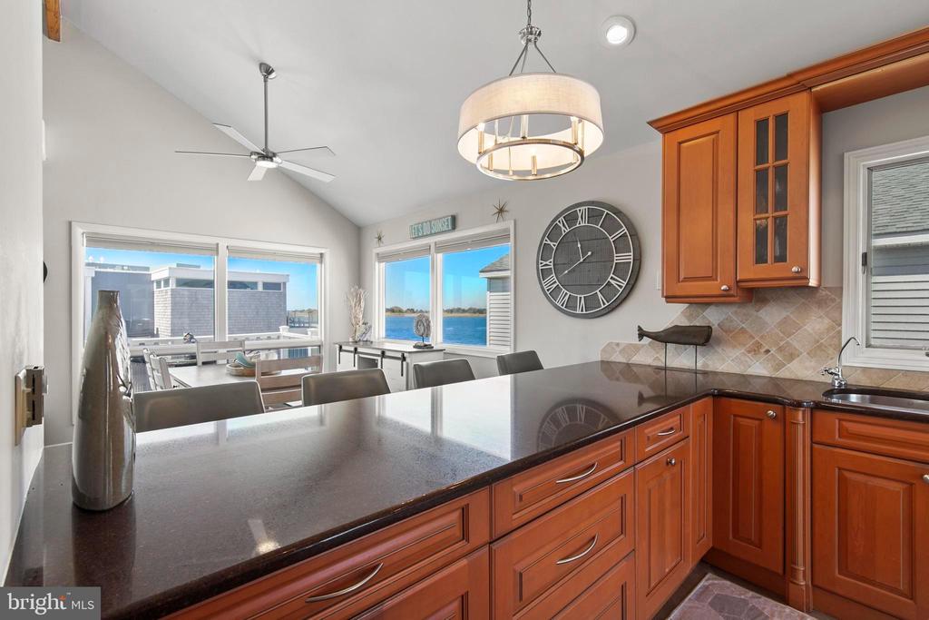 218 W 27TH STREET