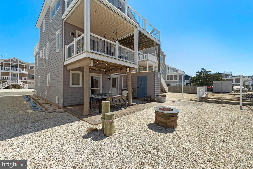 218 W 27TH STREET