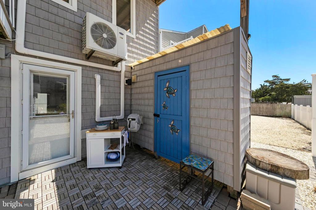 218 W 27TH STREET