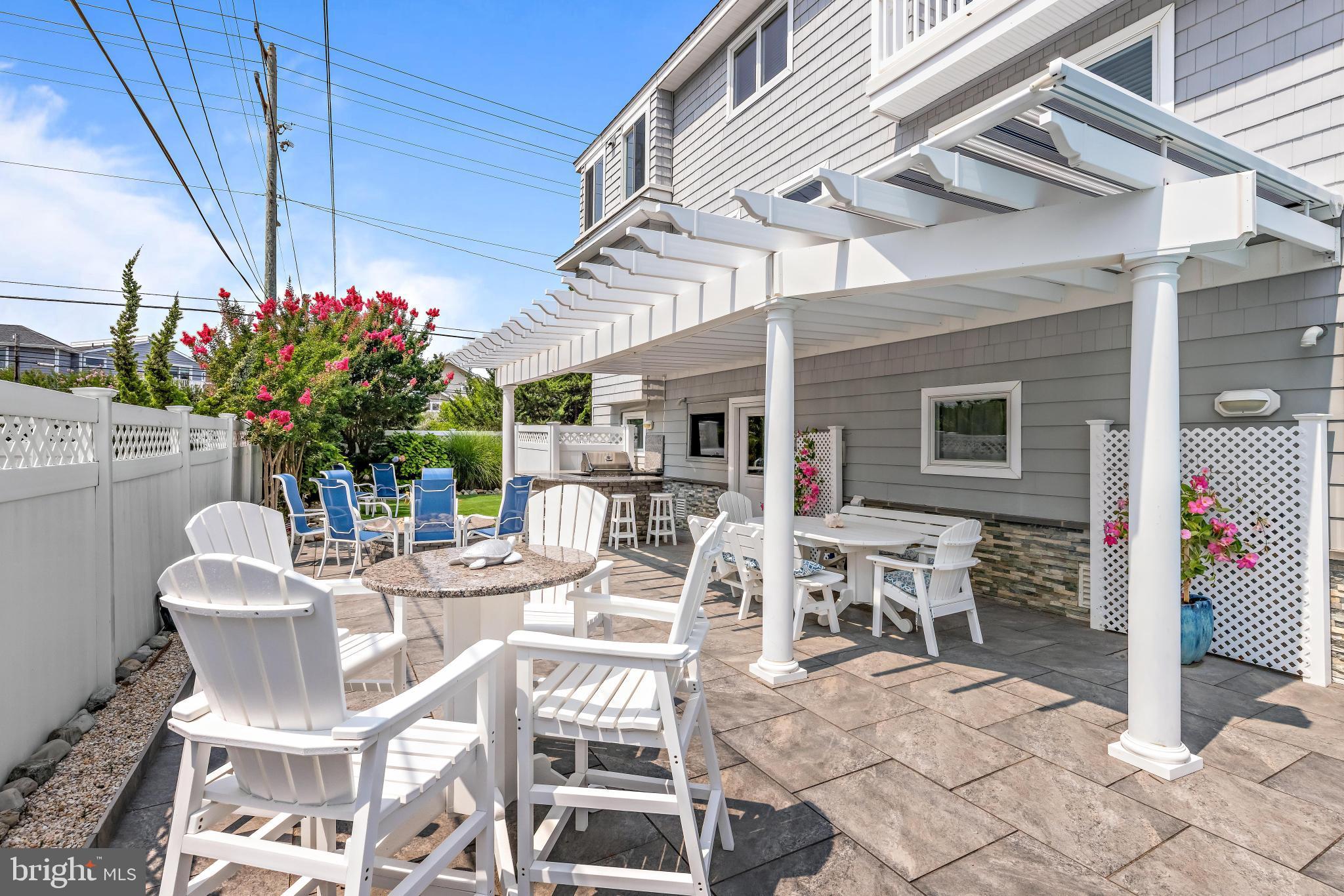 51 LONG BEACH BLVD A