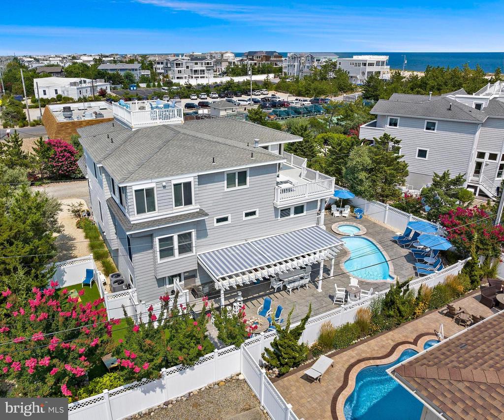 51 LONG BEACH BLVD A