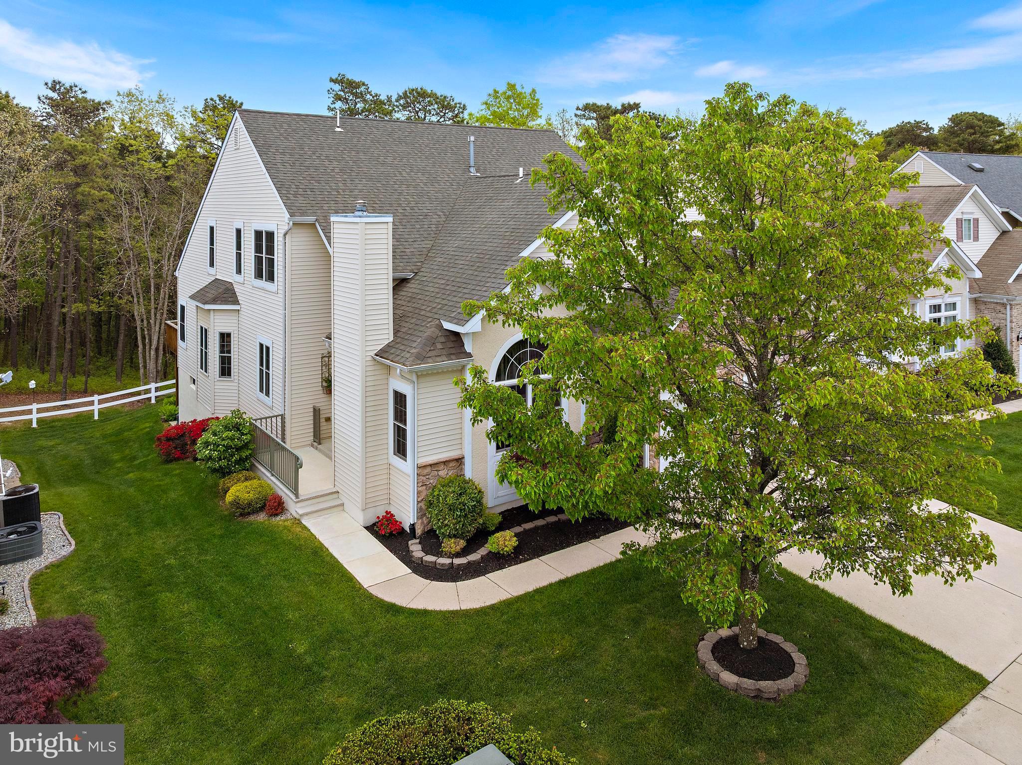 20 SPRING LAKE BOULEVARD
