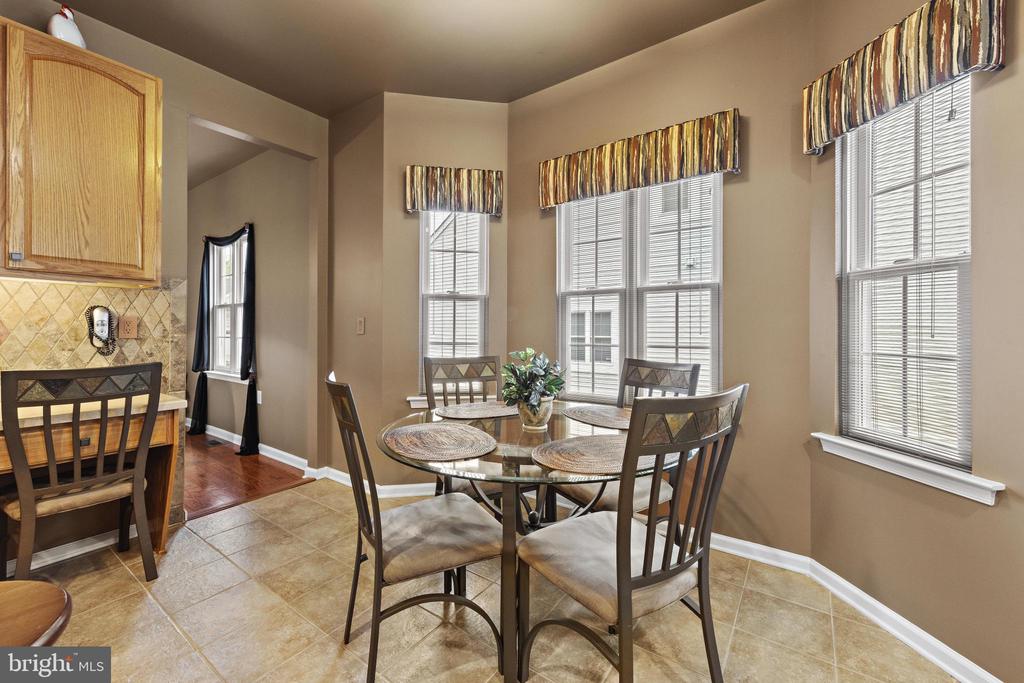 20 SPRING LAKE BOULEVARD