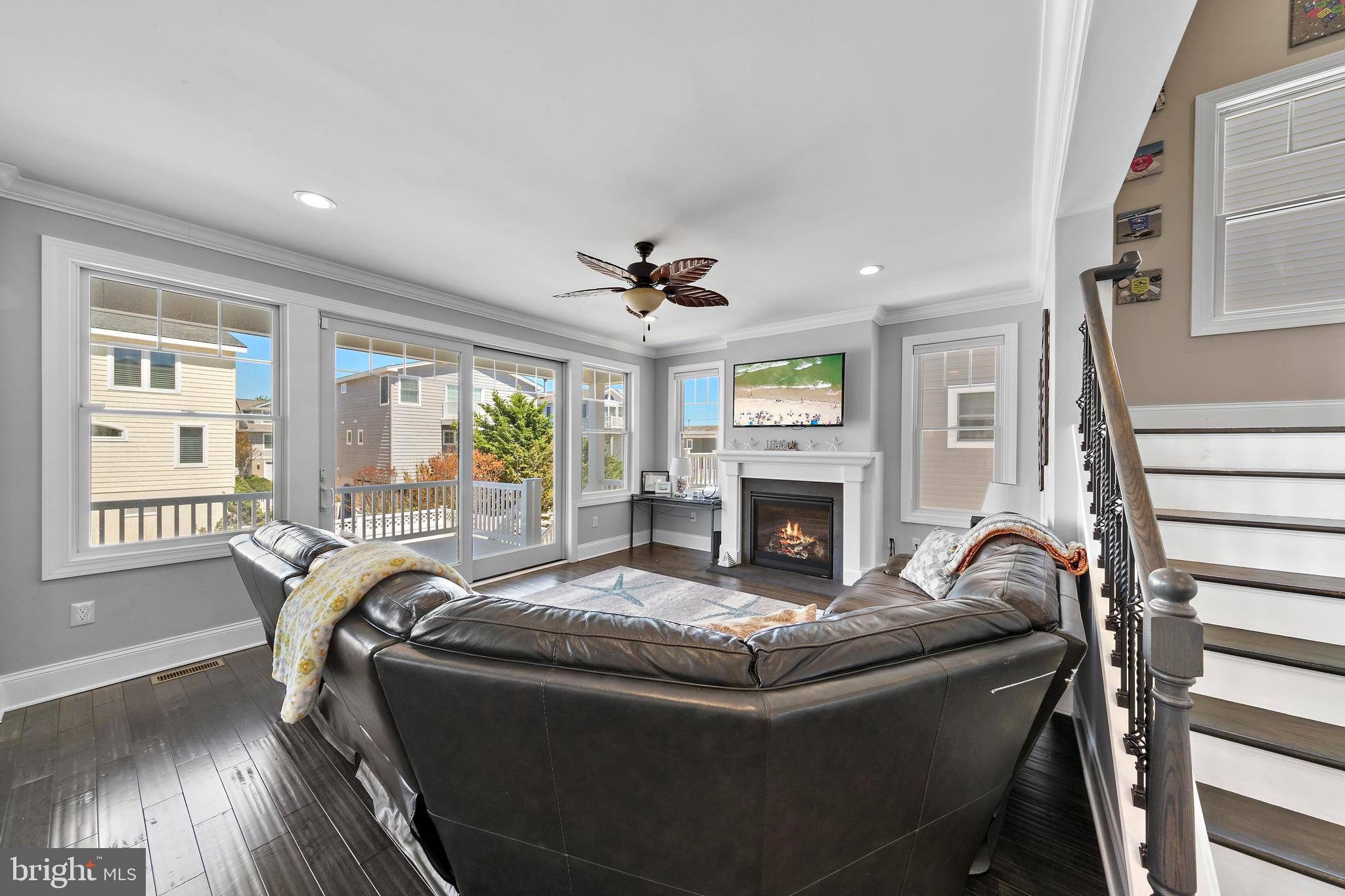 231 N 8TH STREET