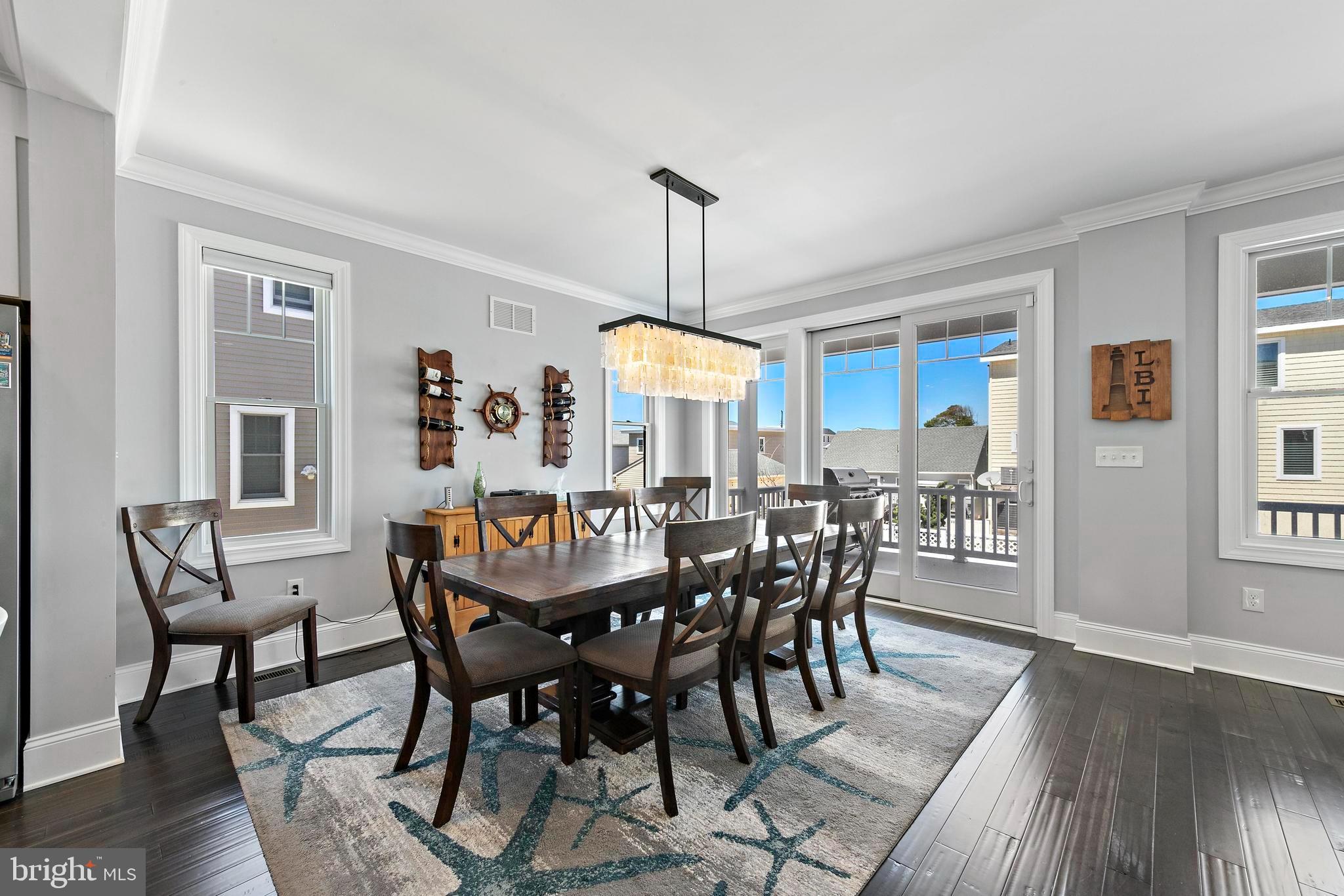 231 N 8TH STREET