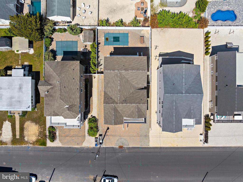 231 N 8TH STREET