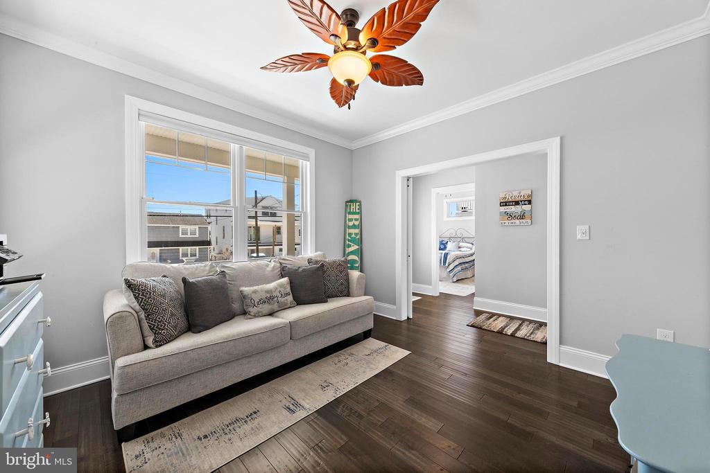 231 N 8TH STREET
