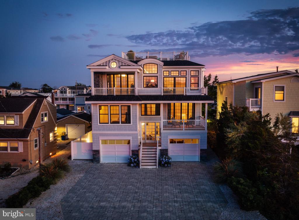 268 N 12TH STREET