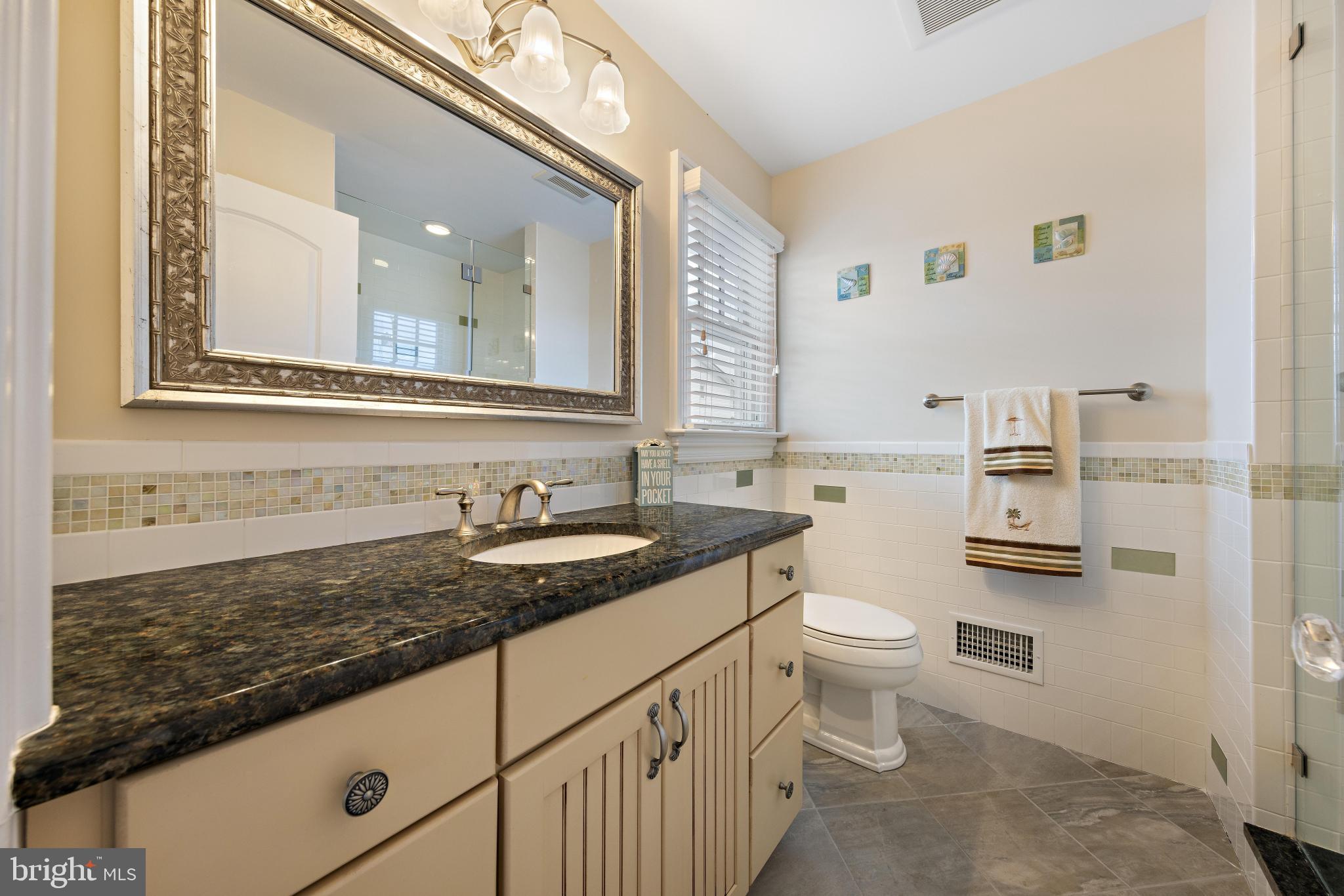 23 E 42ND STREET