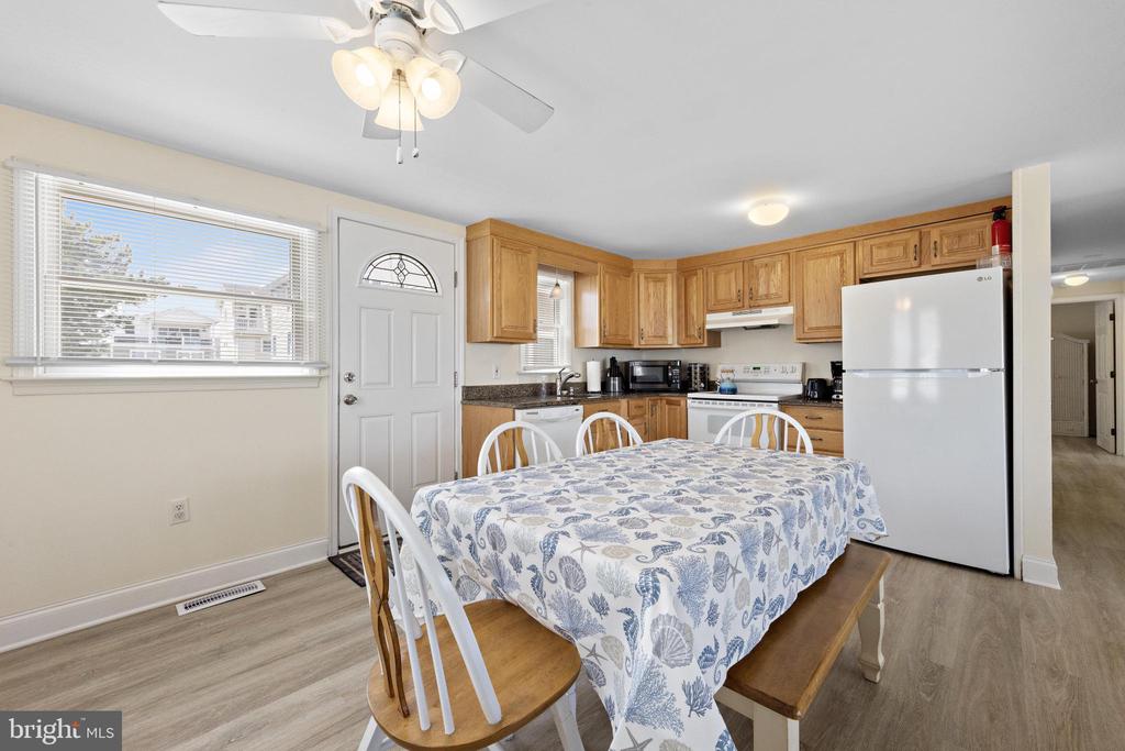 228 E 15TH STREET