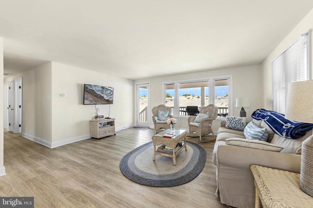 228 E 15TH STREET