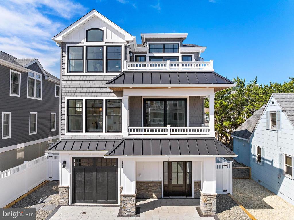 7 E 19TH STREET