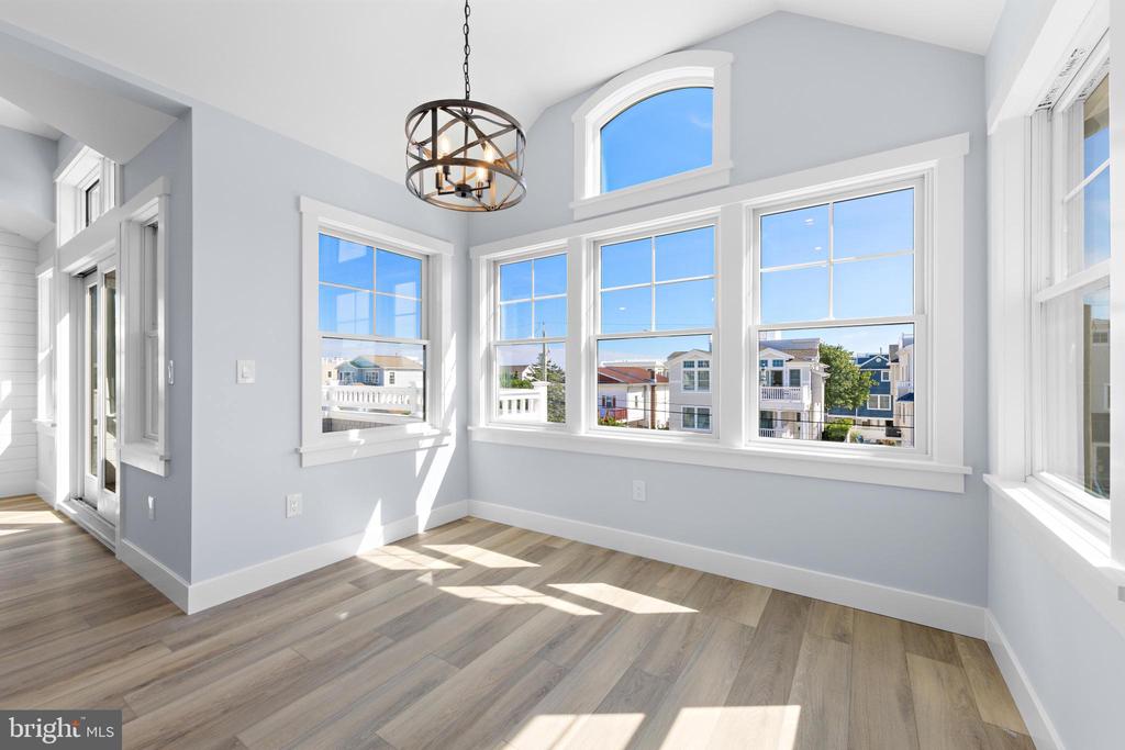 7 E 19TH STREET