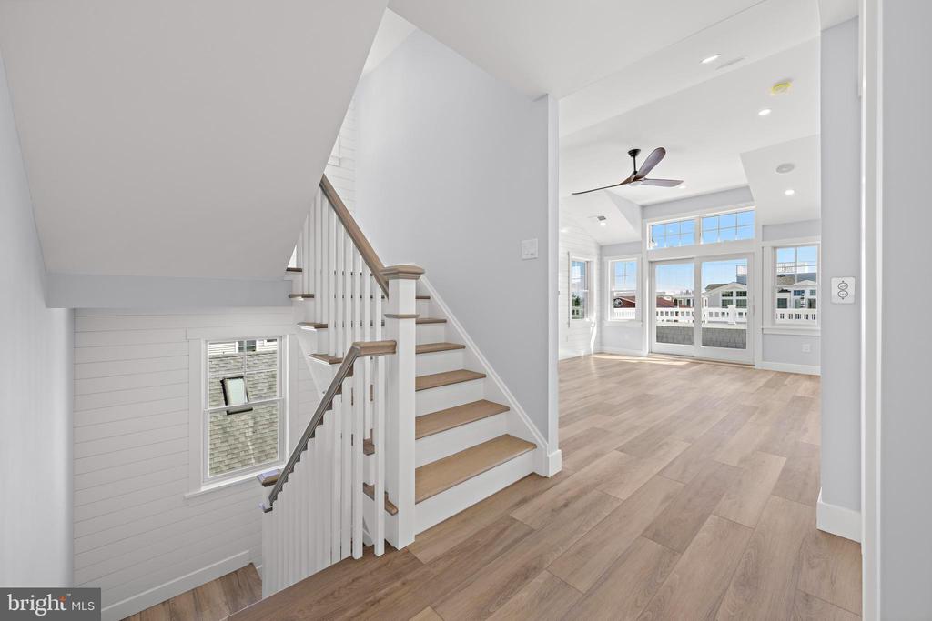 7 E 19TH STREET