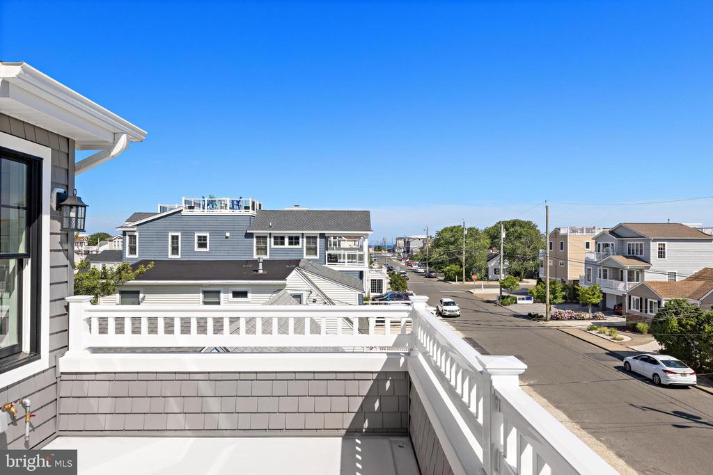 7 E 19TH STREET