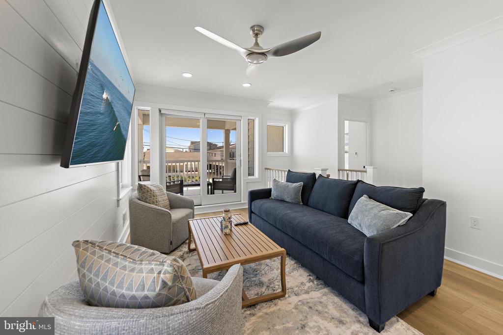 262 N 14TH STREET