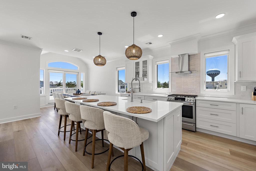 262 N 14TH STREET