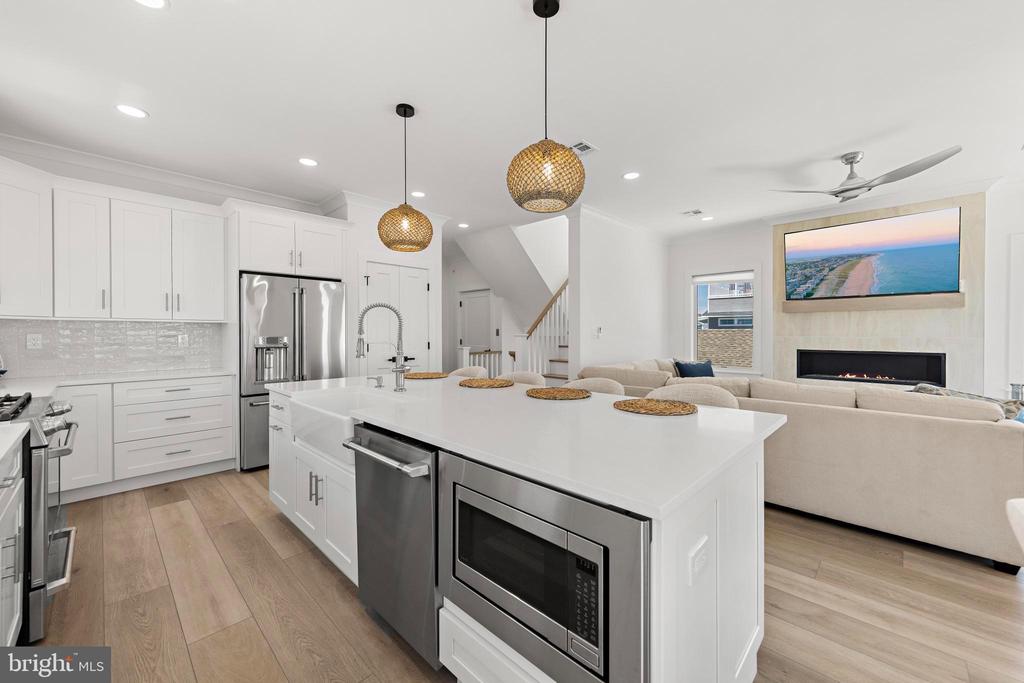 262 N 14TH STREET