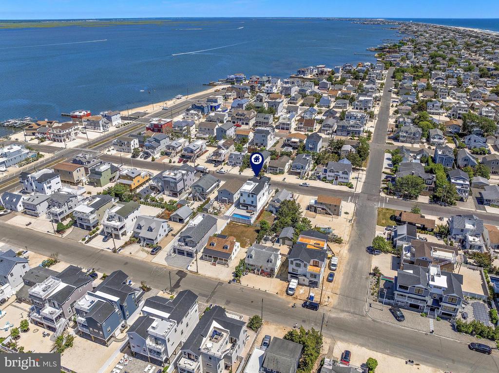 262 N 14TH STREET