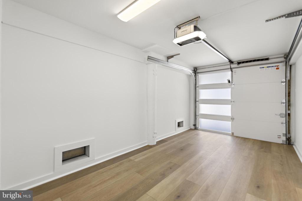 262 N 14TH STREET