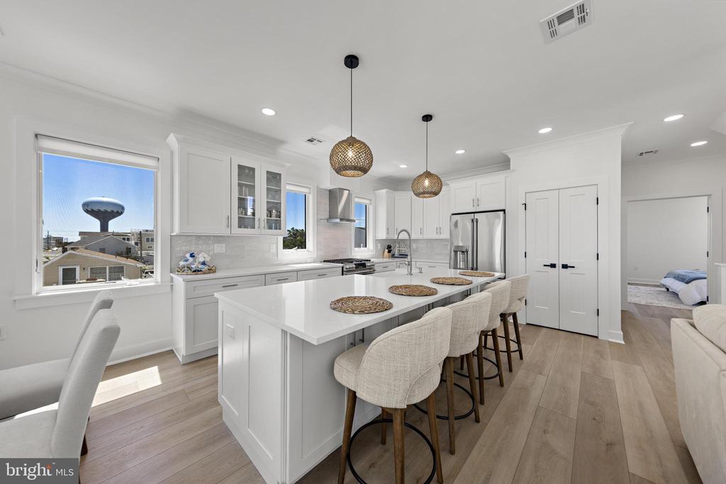 262 N 14TH STREET