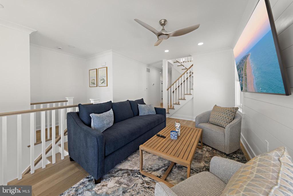 262 N 14TH STREET