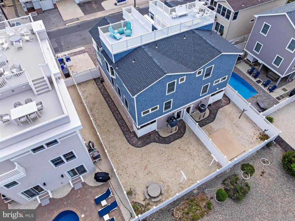 103 E LILLIE AVENUE U-B