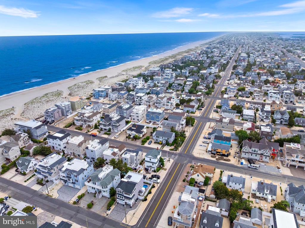 103 E LILLIE AVENUE U-B