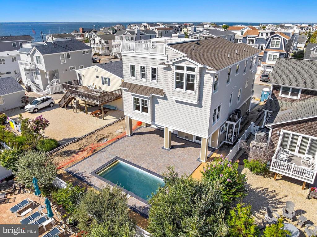 328 N 7TH STREET
