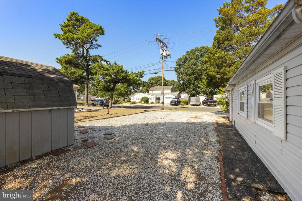 901 BEACH BOULEVARD