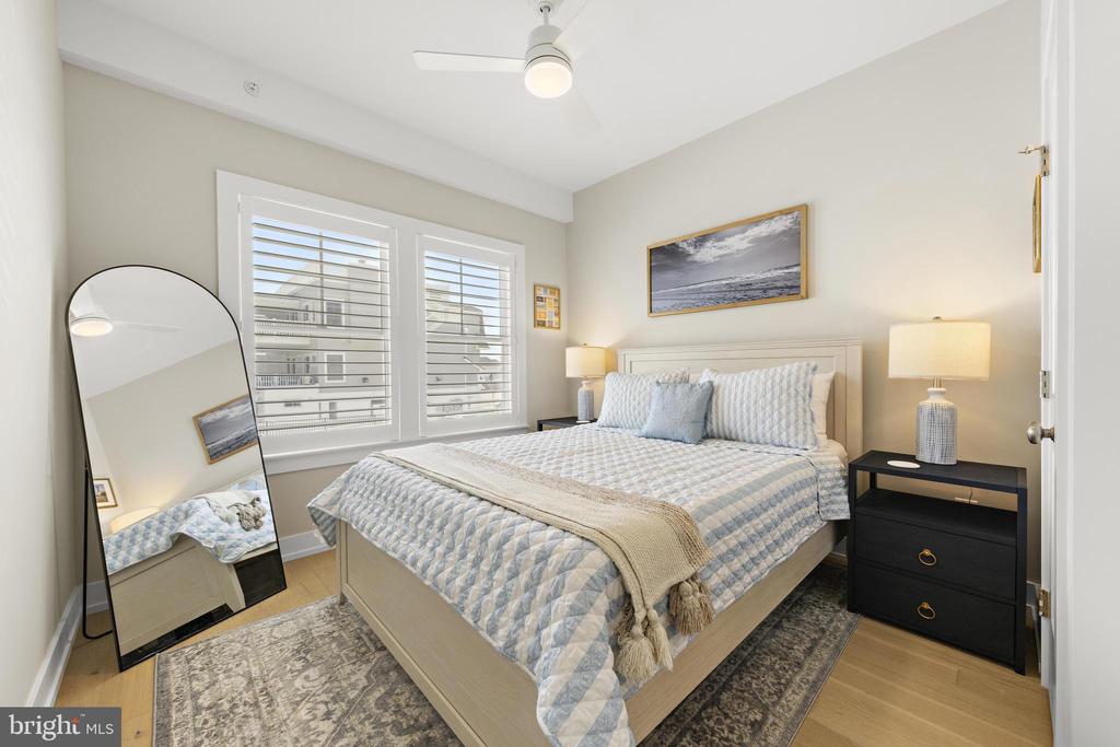 2600 LONG BEACH BOULEVARD Unit: 8