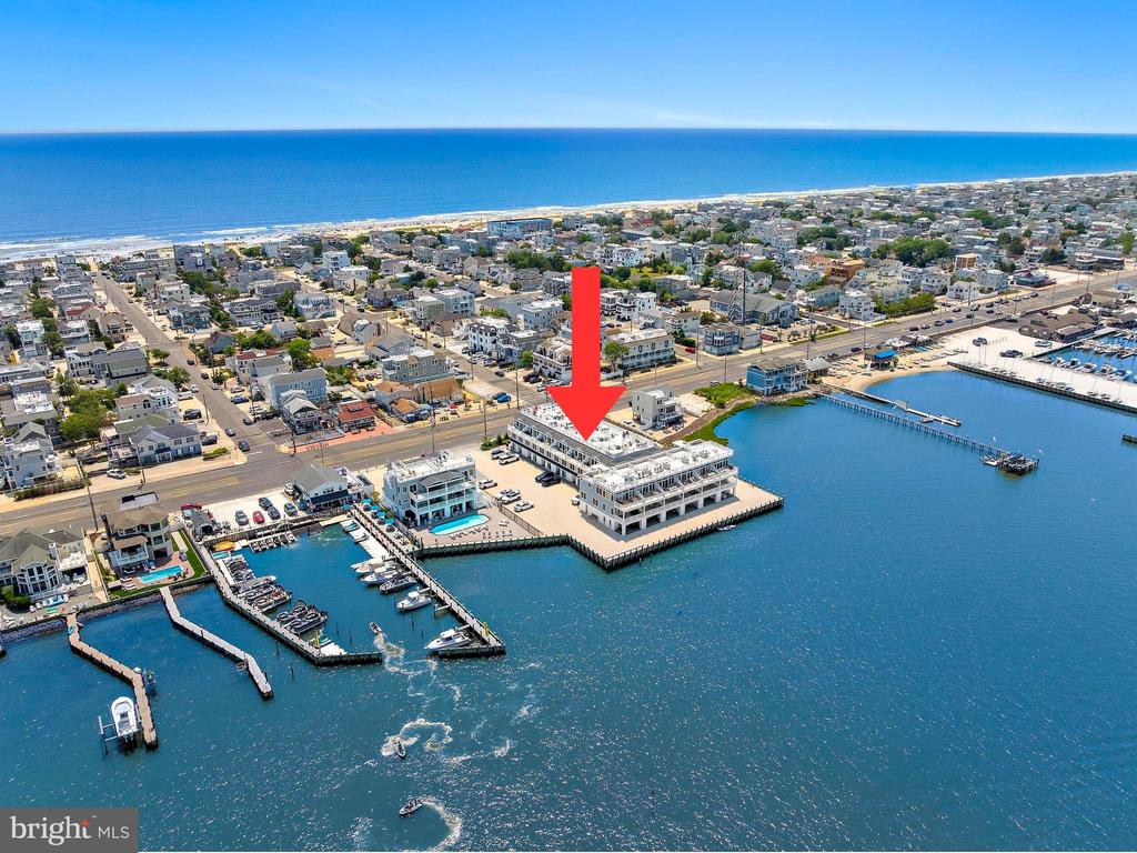 2600 LONG BEACH BOULEVARD Unit: 8