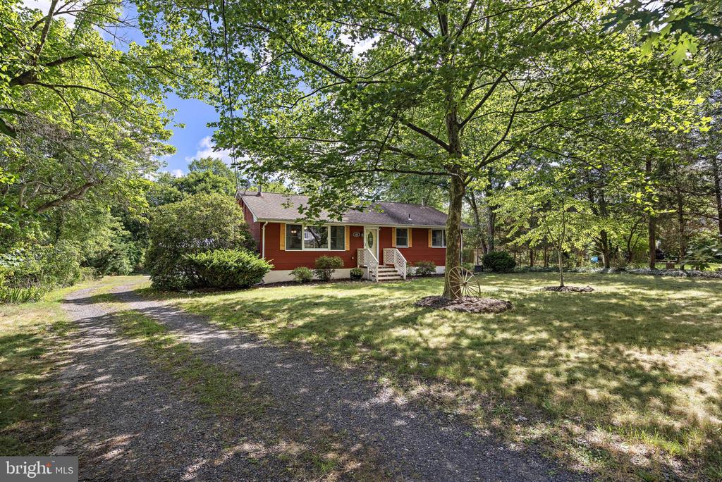 126 DIVISION STREET