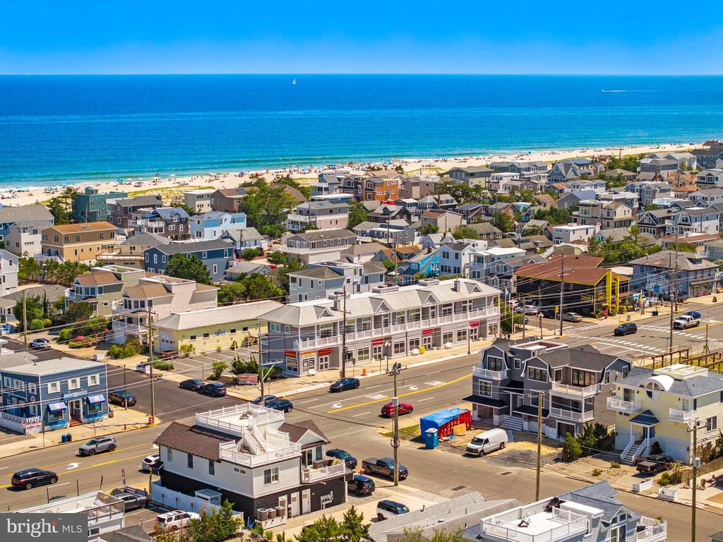 2500 LONG BEACH BOULEVARD Unit: A4