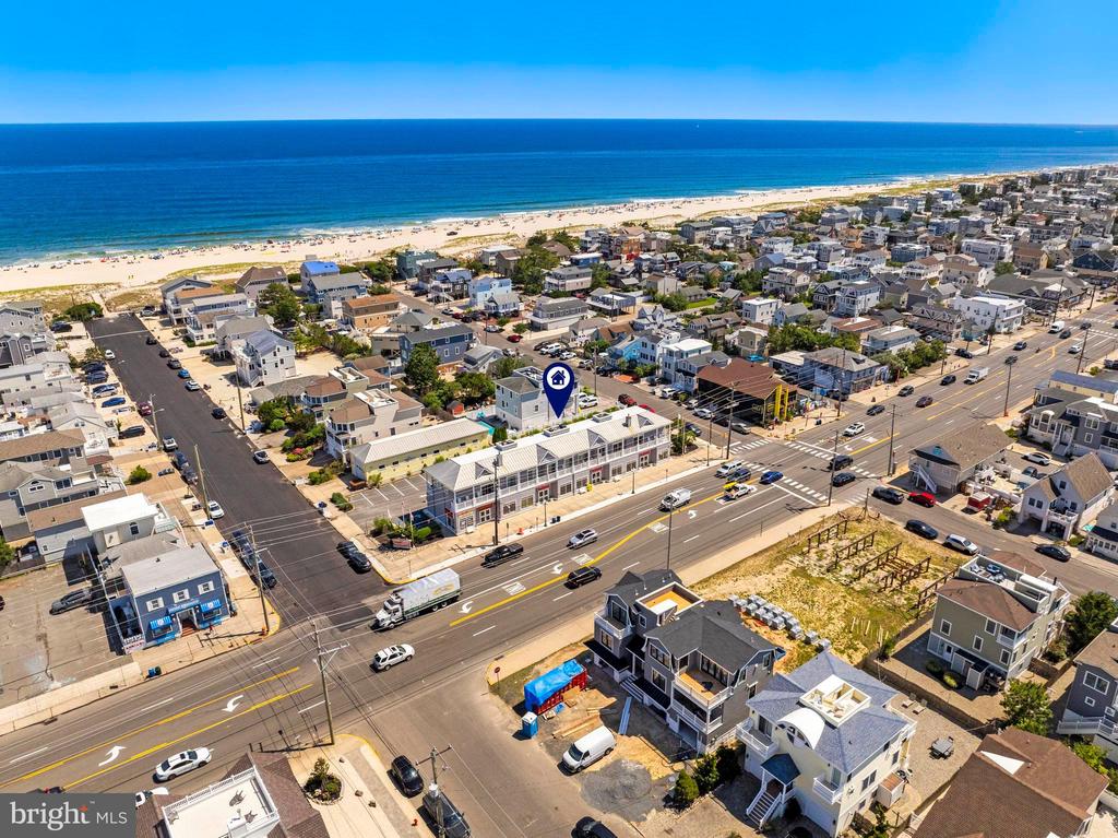 2500 LONG BEACH BOULEVARD Unit: A4
