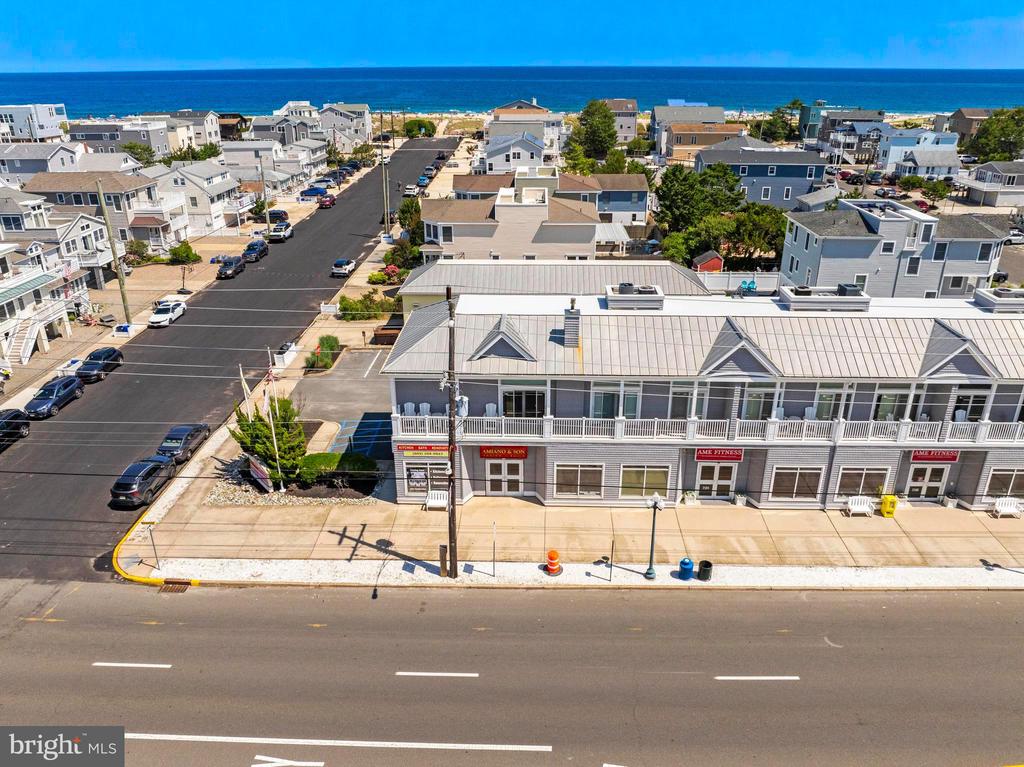 2500 LONG BEACH BOULEVARD Unit: A4
