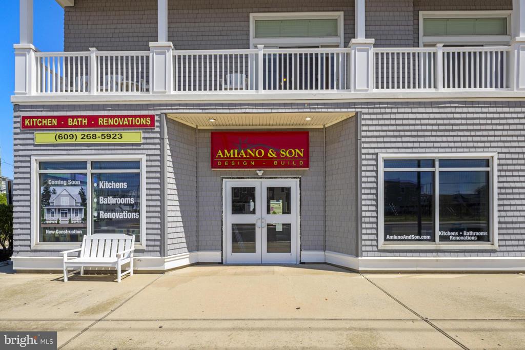 2500 LONG BEACH BOULEVARD Unit: A4