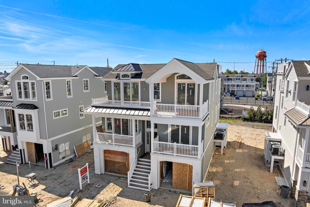318 THIRD STREET