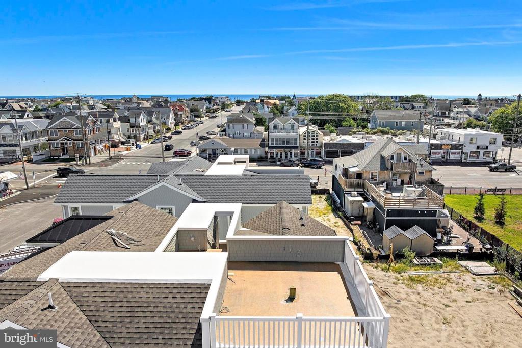 318 THIRD STREET