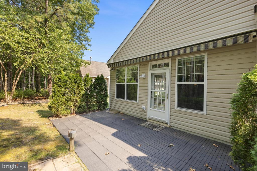256 NEWPORT WAY