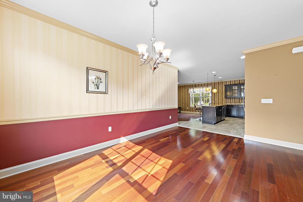 256 NEWPORT WAY