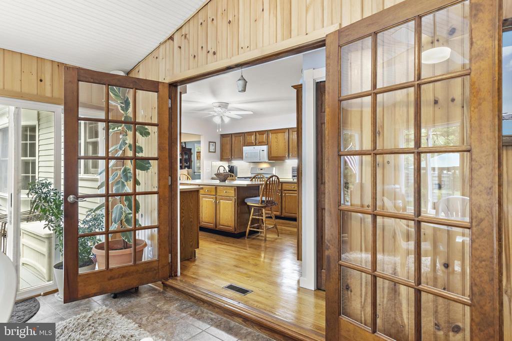 4 PINE OAK DRIVE