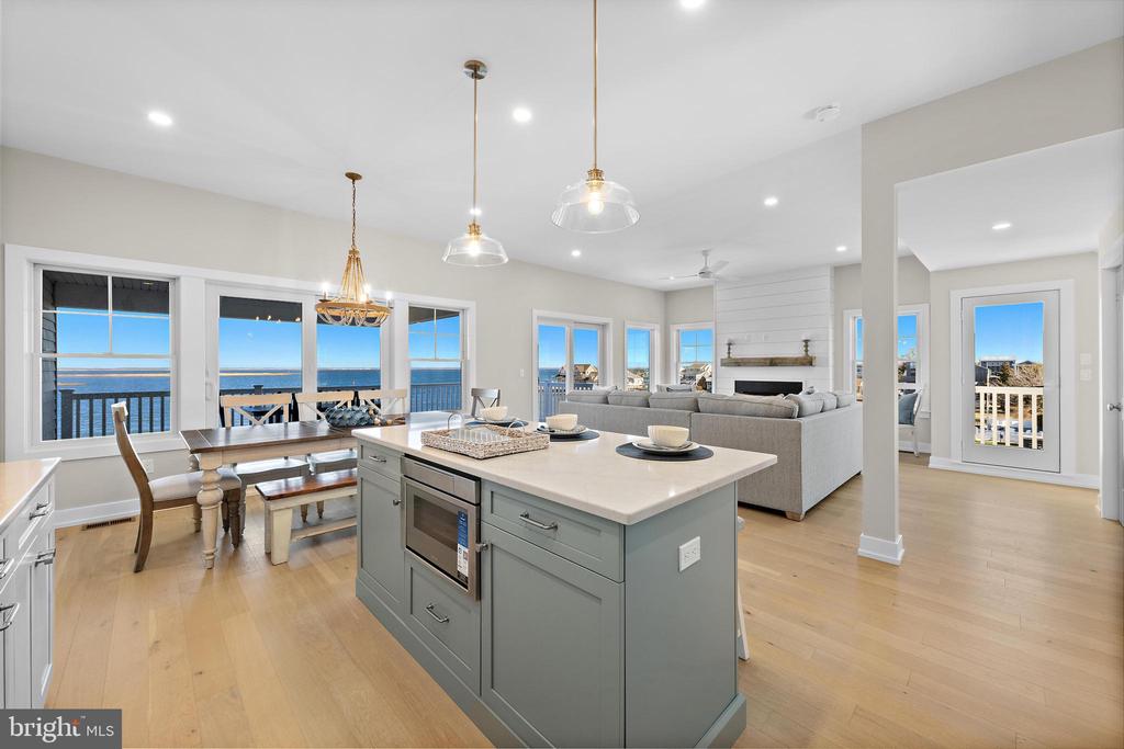 2600 LONG BEACH BOULEVARD Unit: 20