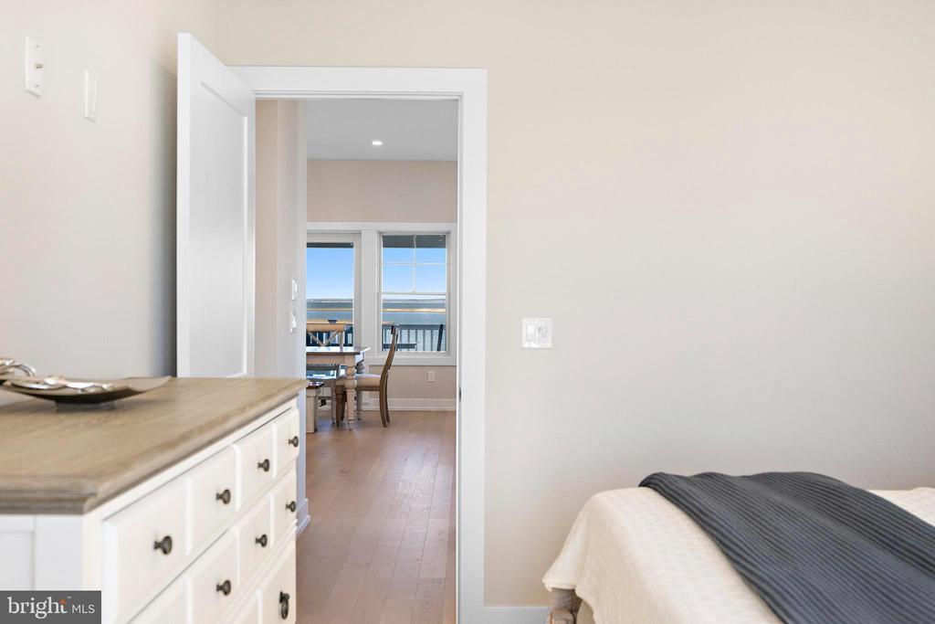 2600 LONG BEACH BOULEVARD Unit: 20