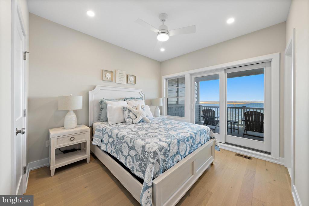 2600 LONG BEACH BOULEVARD Unit: 20